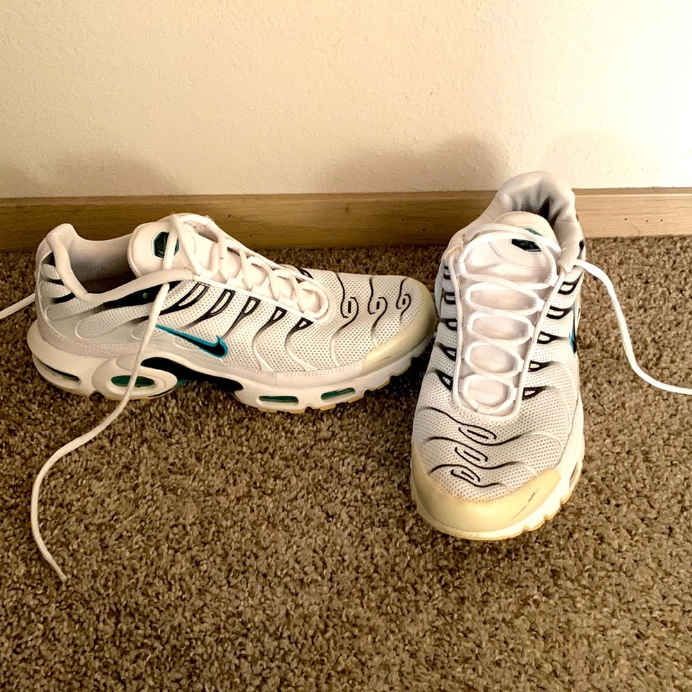 Men’s Size 12 Vapor Max plus